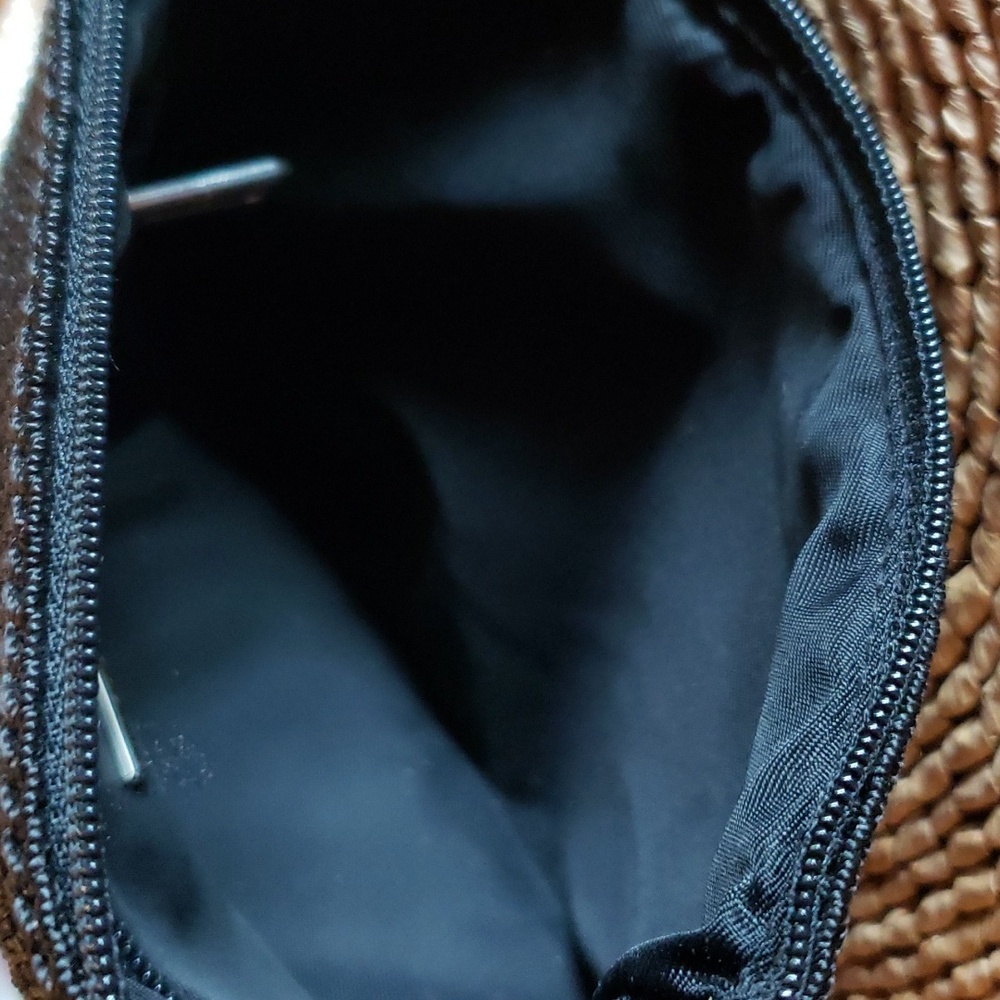 THE SAK - Zippered Cosmetic Bag - NWOT - Picture 6 of 8